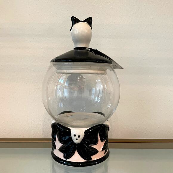 Cobwebs & Cauldrons Halloween Goth Glam Skulls & Bows Round Glass Candy Jar NEW - Picture 5 of 10